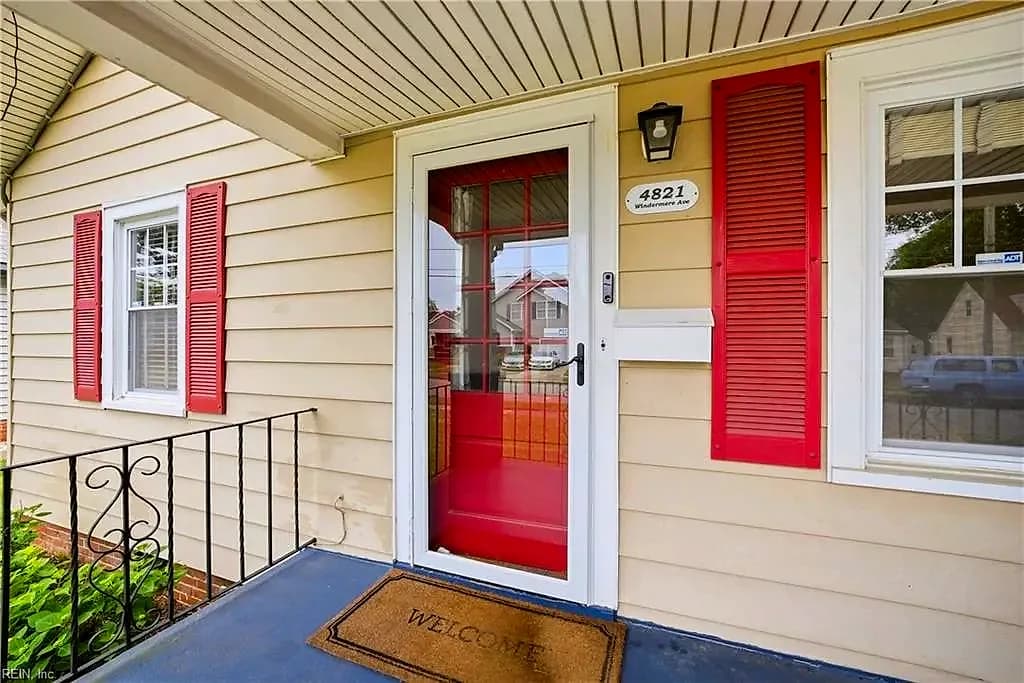 4821 Windermere AVE, NORFOLK VA 23513 - Photo 4