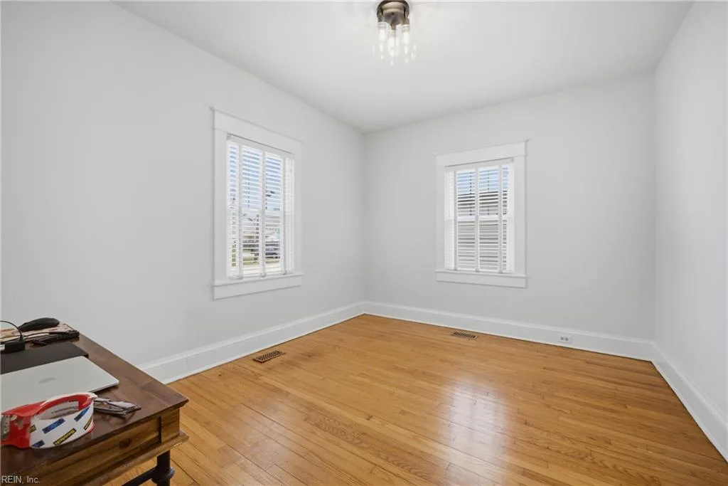4821 Windermere AVE, NORFOLK VA 23513 - Photo 5