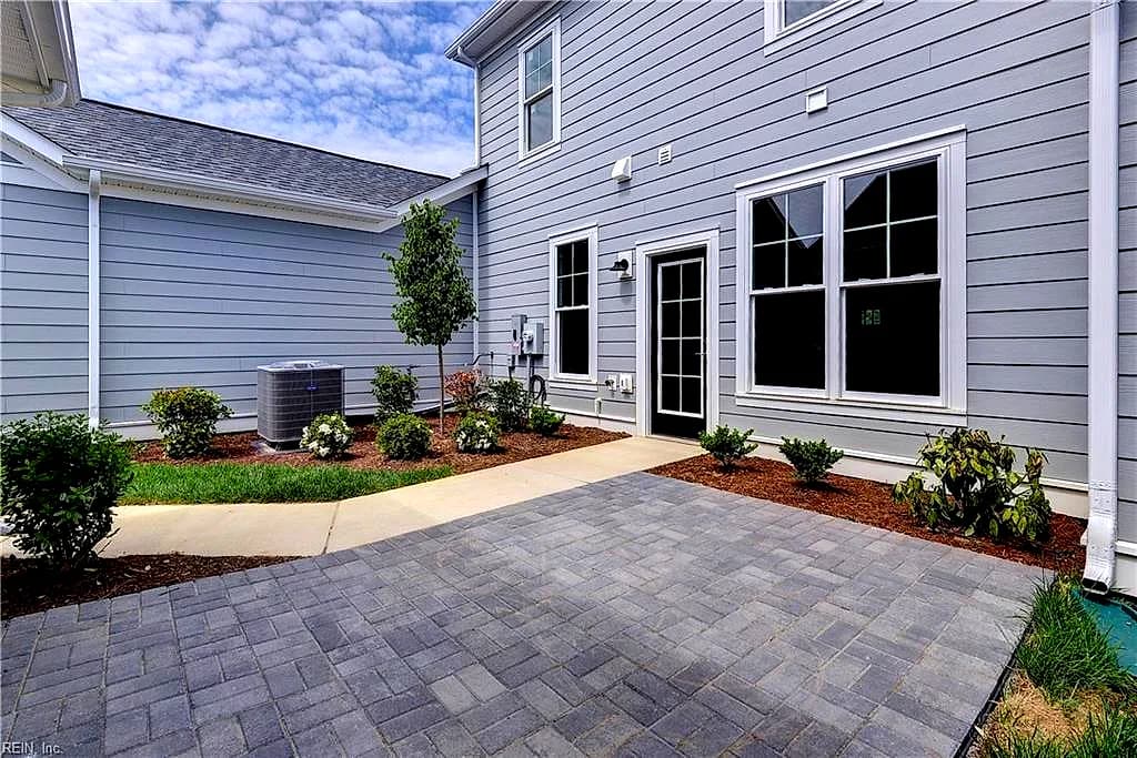 3557 Amberley WAY, WILLIAMSBURG VA 23188 - Photo 3