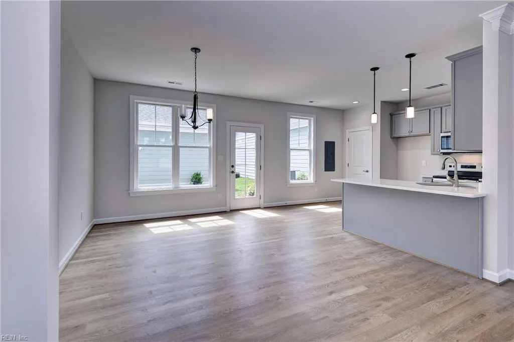 3557 Amberley WAY, WILLIAMSBURG VA 23188 - Photo 5