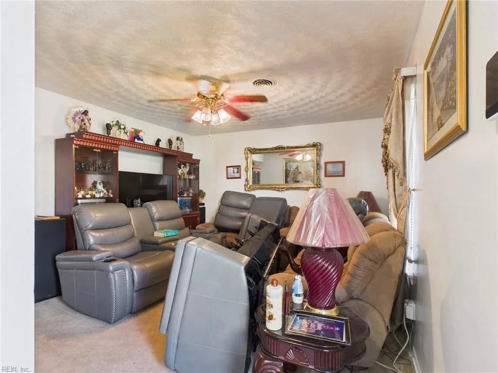 4524 Greenwood DR, PORTSMOUTH VA 23701 - Photo 3