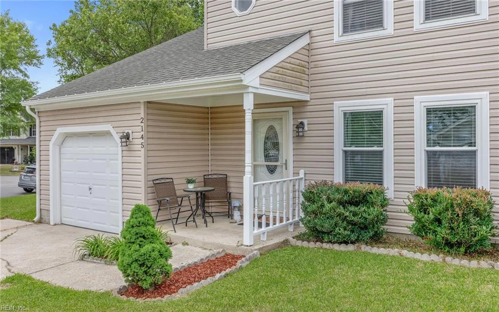 2145 Monument DR, Virginia Beach — 4 bed Residential, 2,000 sqft