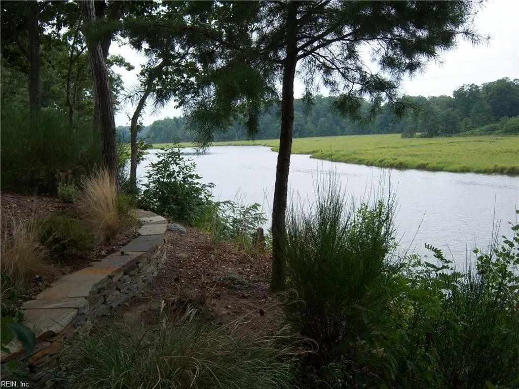 256 Misty Point LN, NEWPORTNEWS VA 23603 - Photo 3
