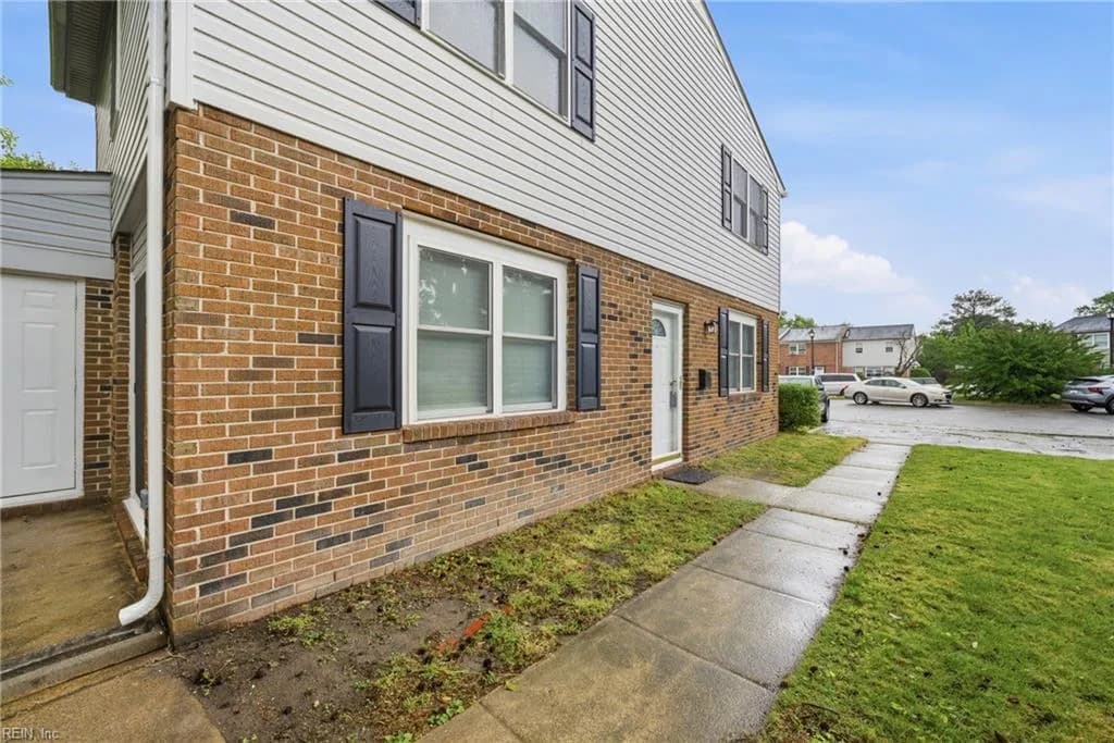 809 S Buckingham CT, VIRGINIABEACH VA 23462 - Photo 4