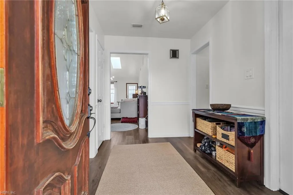 1332 Darien CT, VIRGINIABEACH VA 23464 - Photo 3