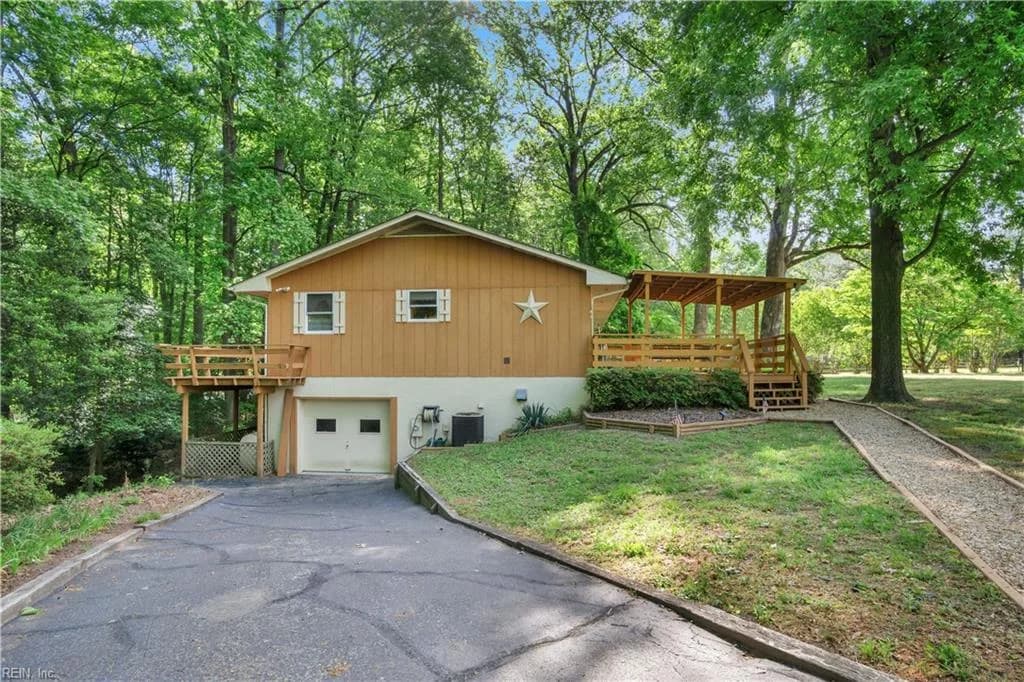 134 Tanbark LN, WILLIAMSBURG VA 23188 - Photo 4
