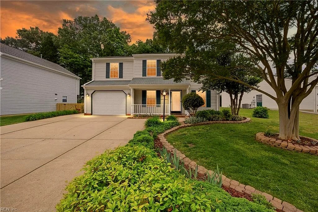 247 Judith CIR, Yorktown — 4 bed Residential, 2,121 sqft