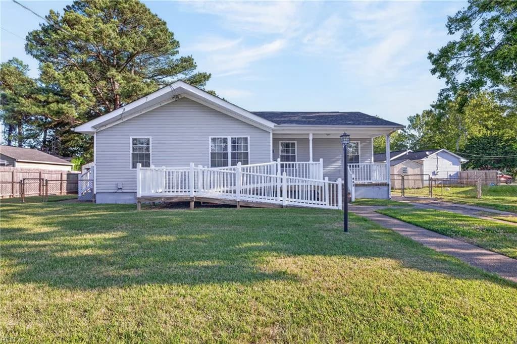 802 Hancock AVE, PORTSMOUTH VA 23701 - Main photo