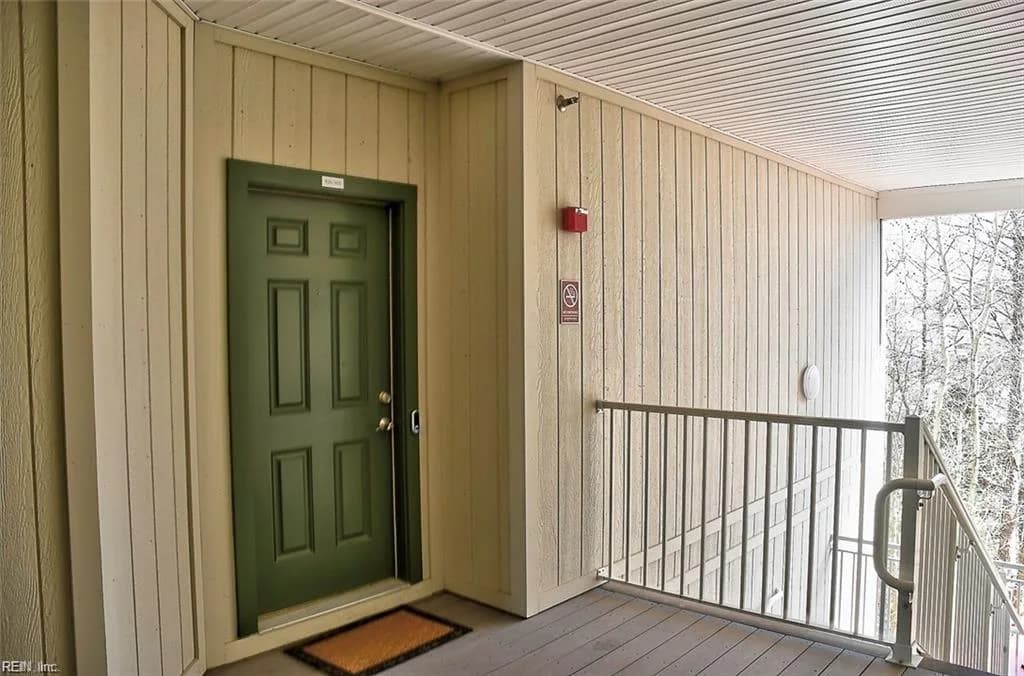 920 Southmoor DR #305, VIRGINIABEACH VA 23455 - Photo 3