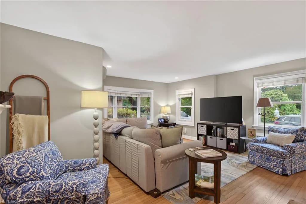 6216 Powhatan AVE, NORFOLK VA 23508 - Photo 4