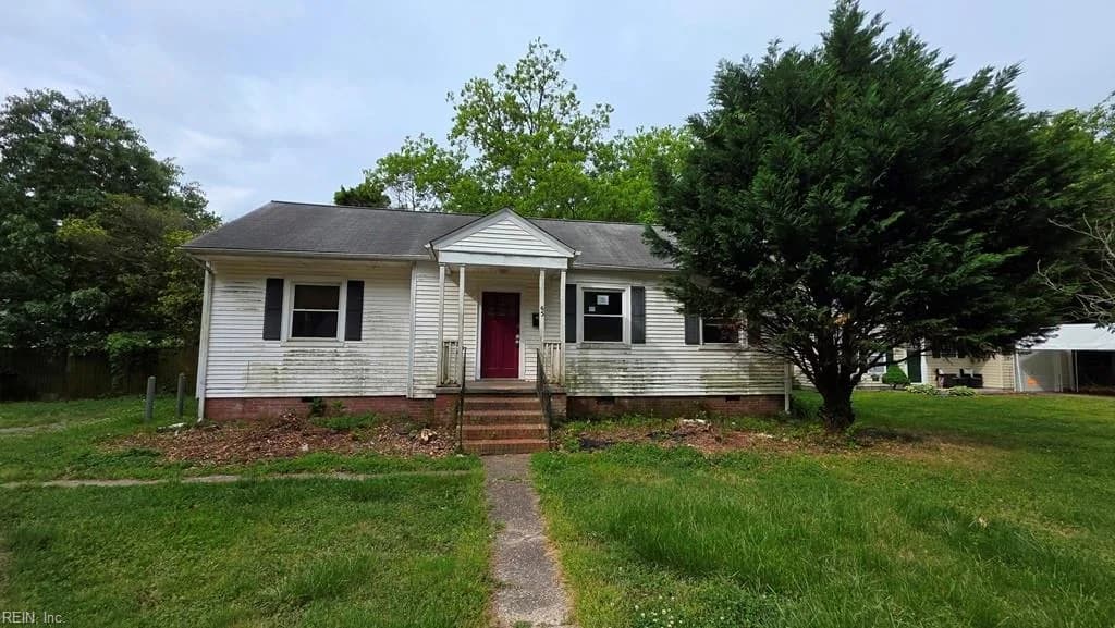 65 Cavalier RD, HAMPTON VA 23669 - Main photo