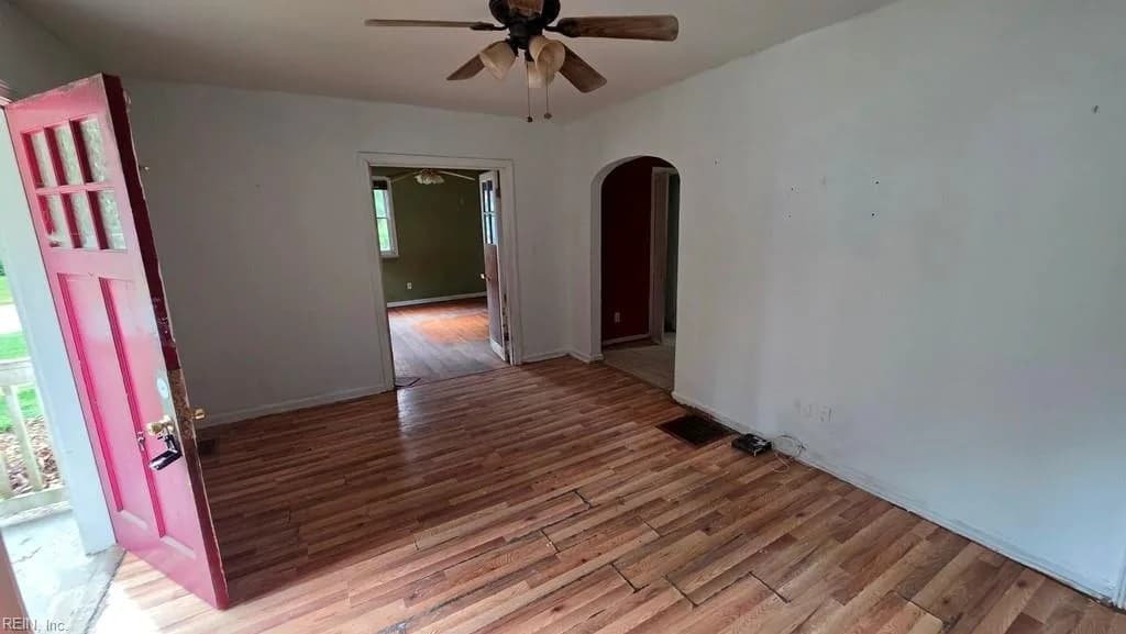 65 Cavalier RD, HAMPTON VA 23669 - Photo 3