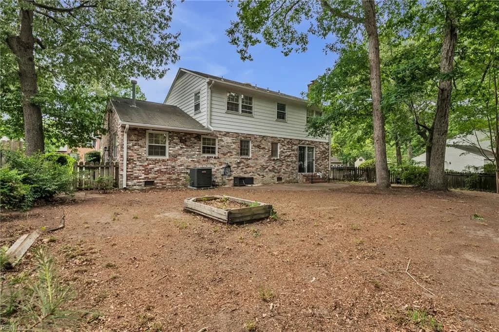 729 Jouett DR, NEWPORTNEWS VA 23608 - Photo 4