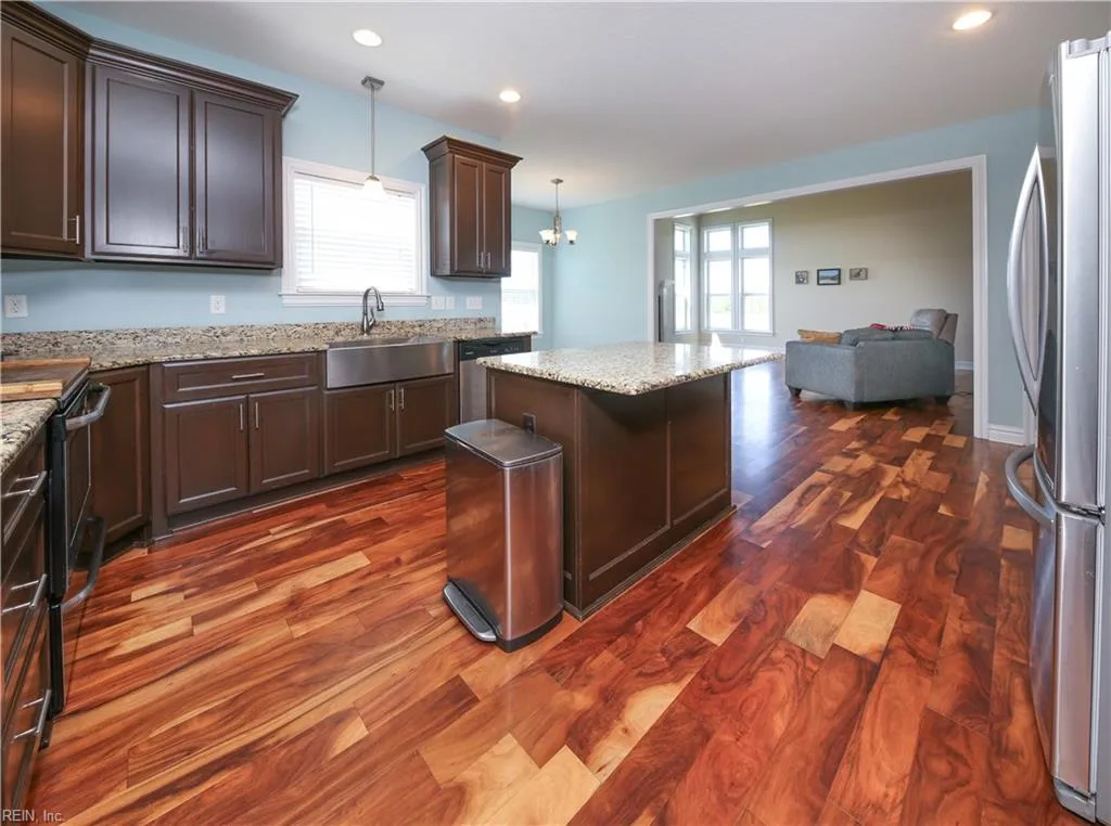100 Beckmoore DR, MOYOCK NC 27958 - Photo 5