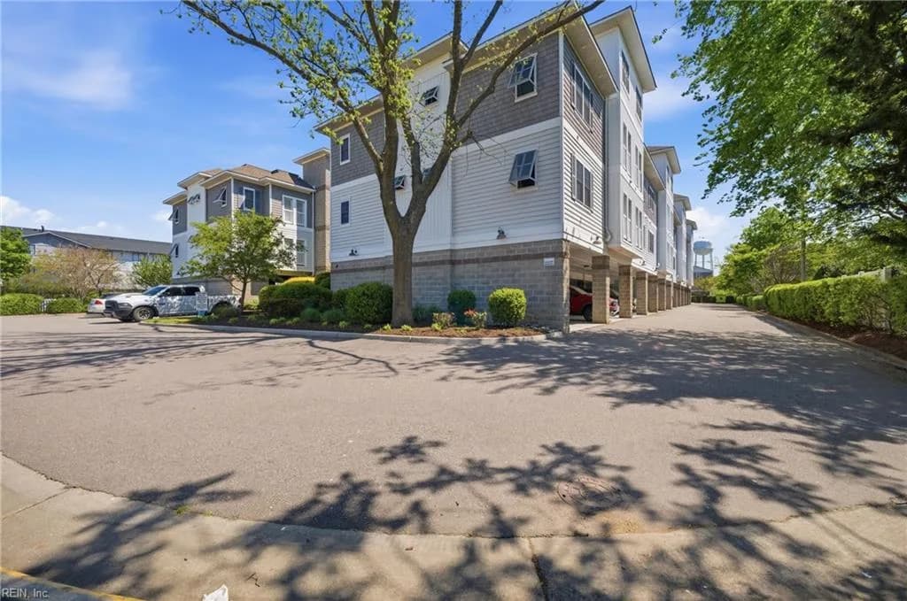 7922 Shore DR #307, NORFOLK VA 23518 - Photo 5