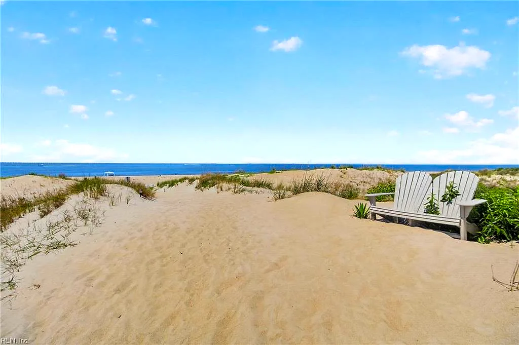 2320 Mooring PL, Virginia Beach — 2 bed Residential, 1,356 sqft
