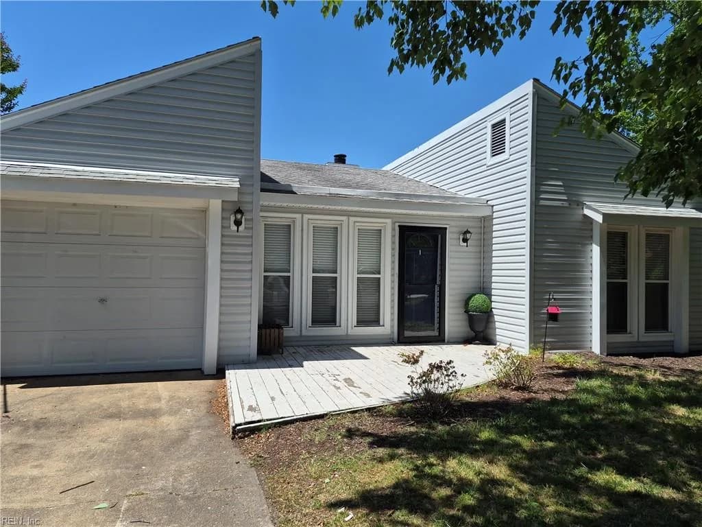 1301 Cypress PL, CHESAPEAKE VA 23320 - Photo 4