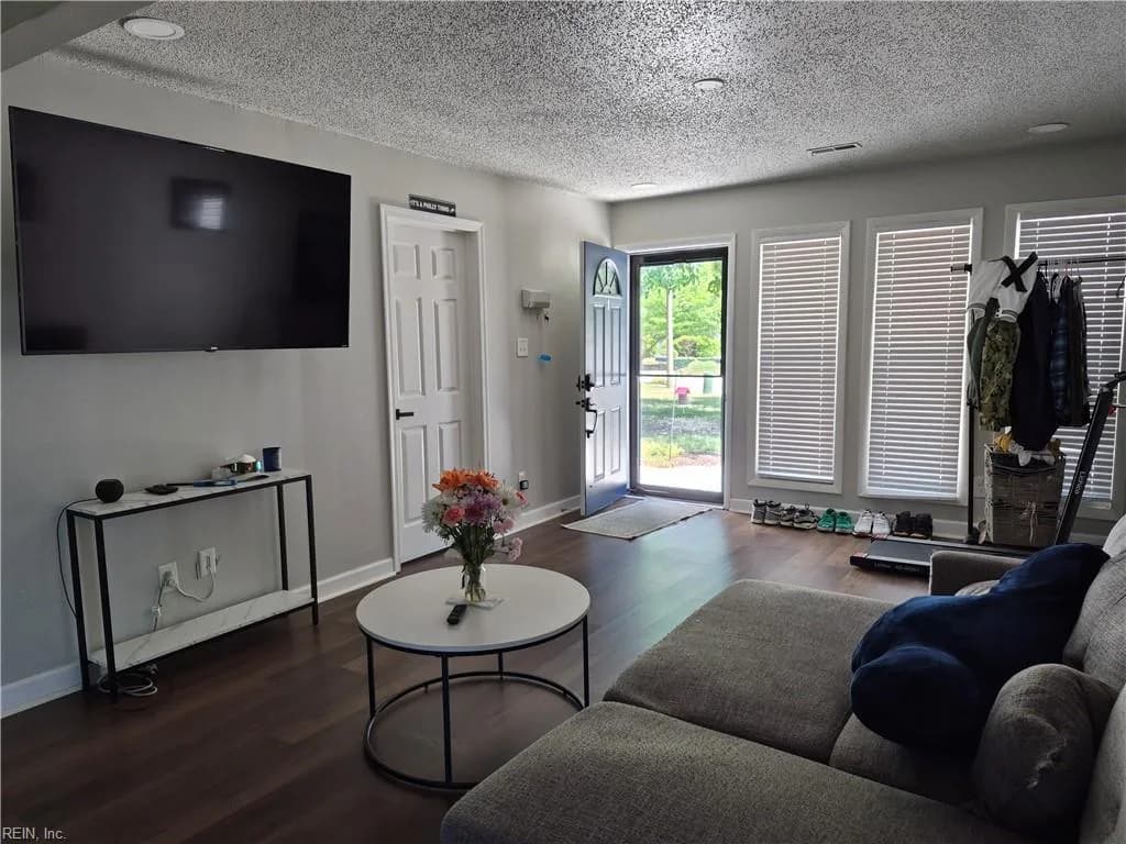 1301 Cypress PL, CHESAPEAKE VA 23320 - Photo 5
