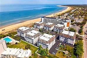 2313 Mariners Mark WAY #201, Virginia Beach — 3 bed Residential, 1,867 sqft