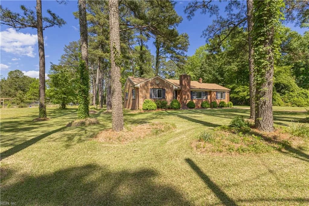 724 Bells Mill RD, CHESAPEAKE VA 23322 - Photo 4