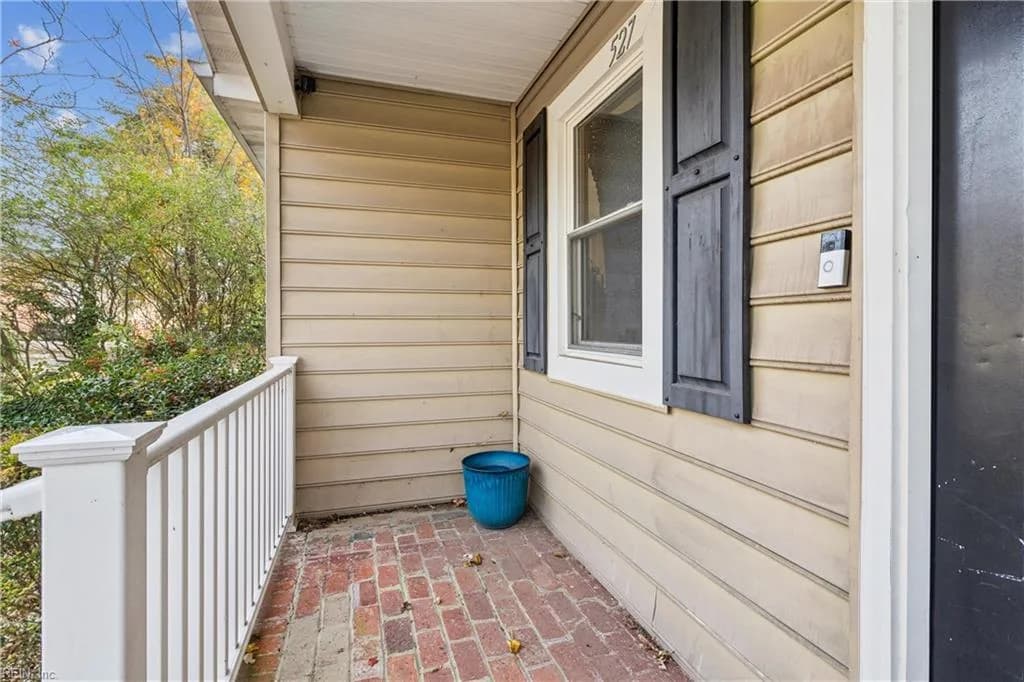 527 Ashlawn DR, NORFOLK VA 23505 - Photo 3