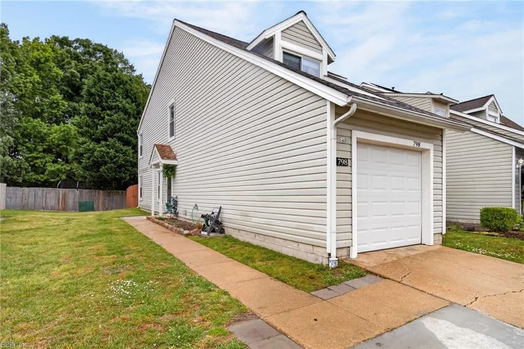 798 Quesnel DR, VIRGINIABEACH VA 23454 - Photo 2