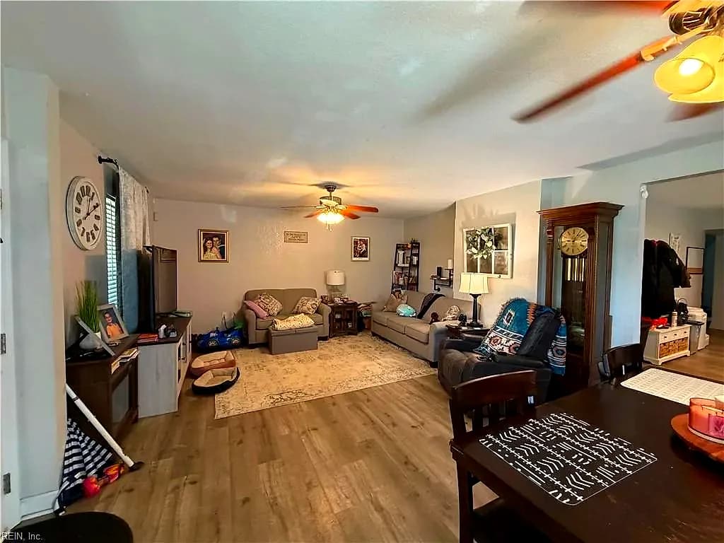 1124 Myrtle ST, SUFFOLK VA 23434 - Photo 3