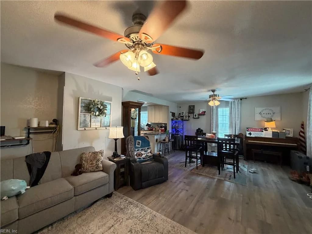 1124 Myrtle ST, SUFFOLK VA 23434 - Photo 4