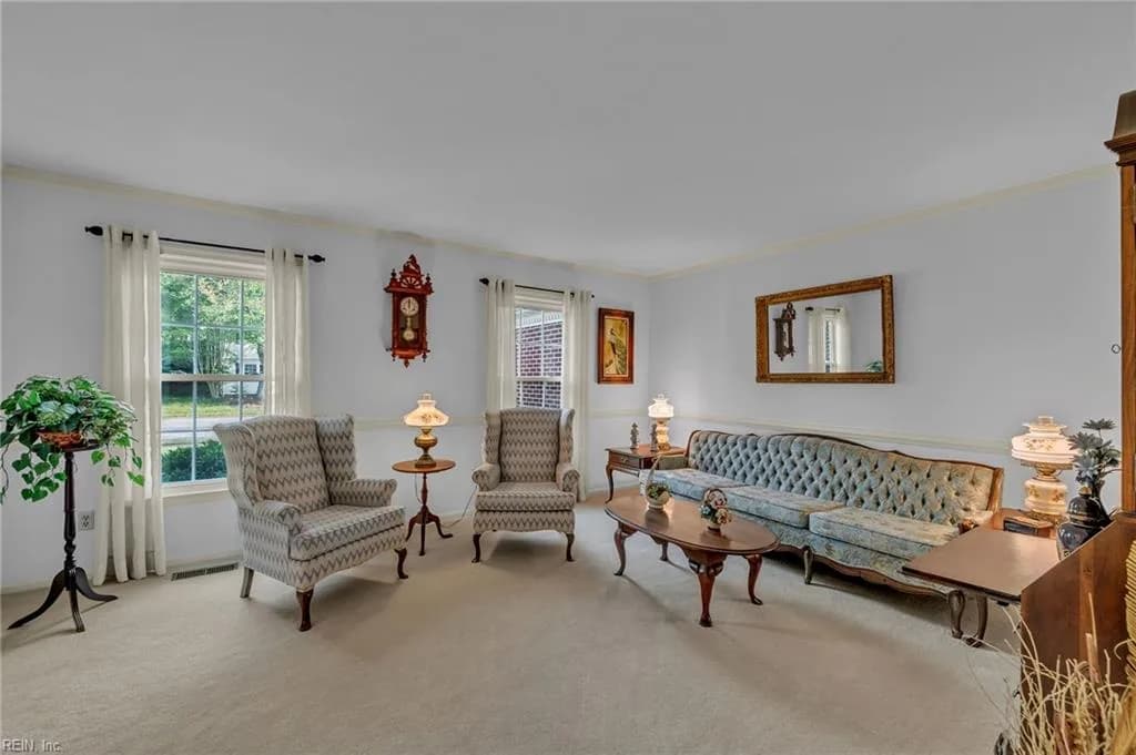307 Rudisill RD, HAMPTON VA 23669 - Photo 3
