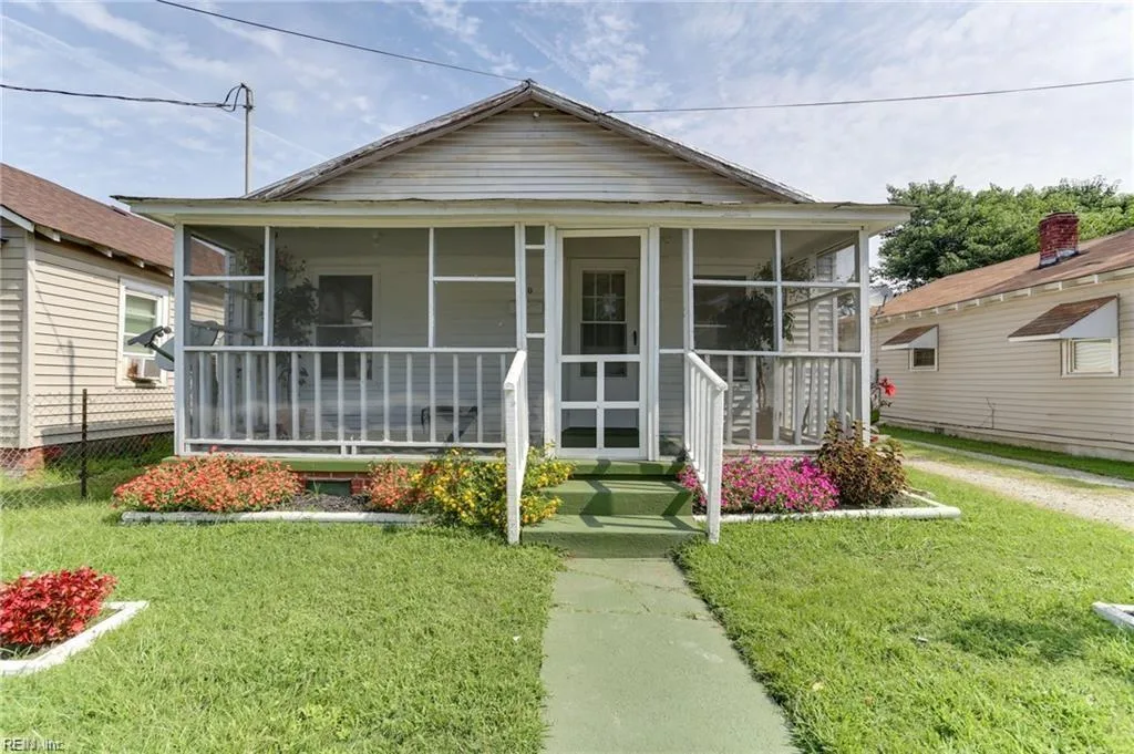 210 Baker ST, SUFFOLK VA 23434