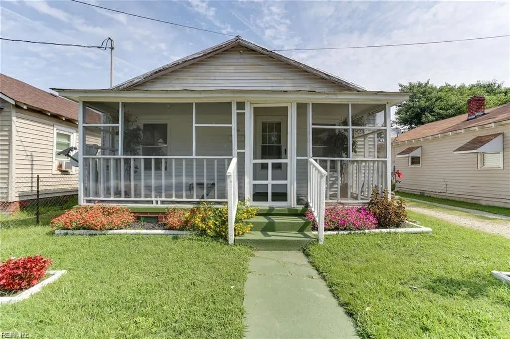 210 Baker ST, SUFFOLK VA 23434 - Photo 2