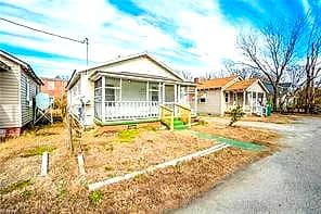 210 Baker ST, SUFFOLK VA 23434 - Photo 5