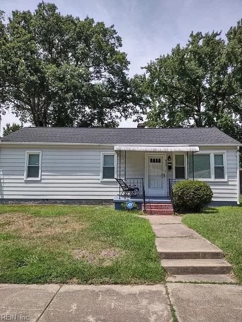 635 46th ST, NEWPORTNEWS VA 23607 - Main photo