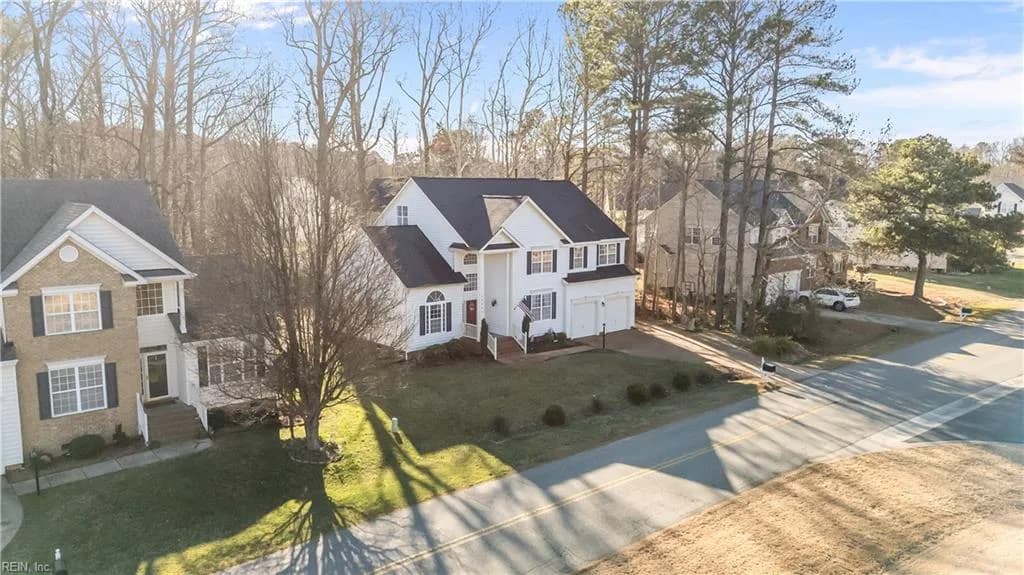 13468 Whippingham PW, CARROLLTON VA 23314 - Photo 2