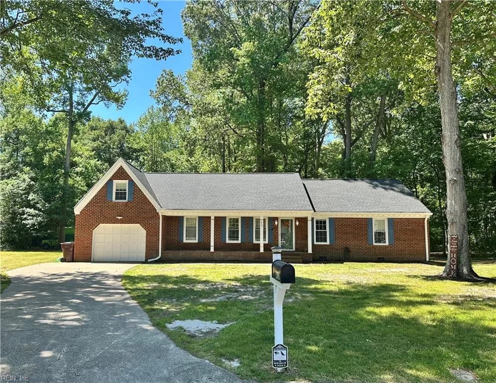 417 Saddle CT, CHESAPEAKE VA 23323 - Photo 4