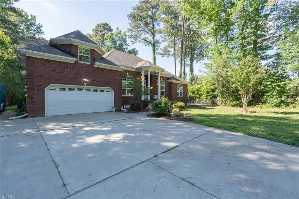 732 Washington DR, CHESAPEAKE VA 23322 - Photo 3