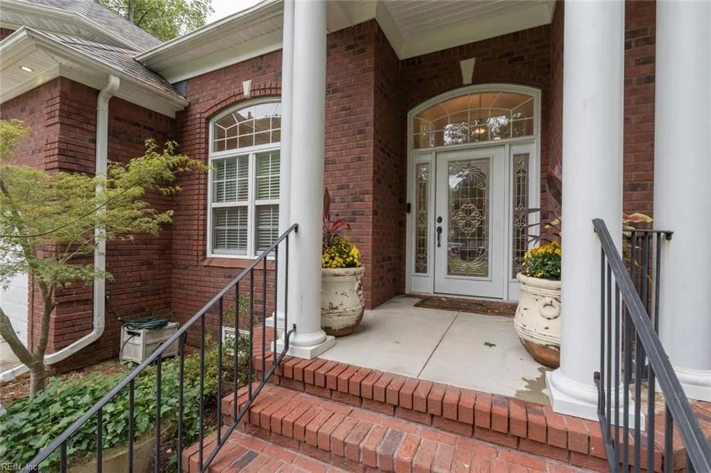 732 Washington DR, CHESAPEAKE VA 23322 - Photo 3