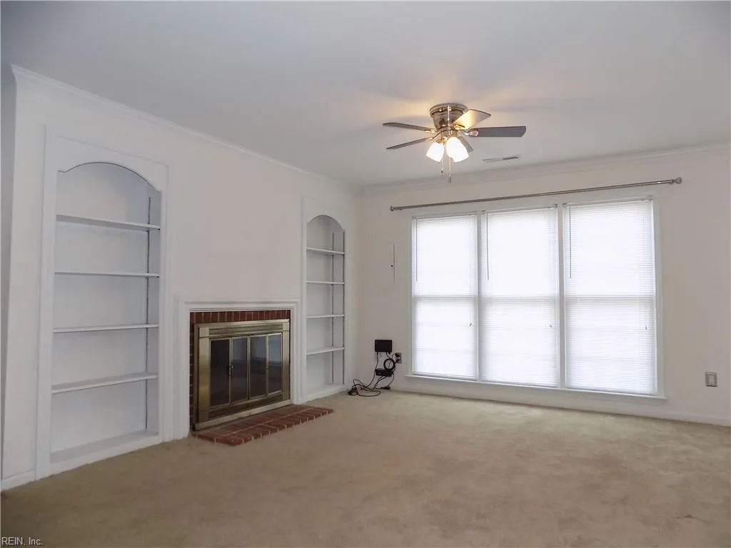 205 Amersham DR #C, YORKTOWN VA 23693 - Photo 5