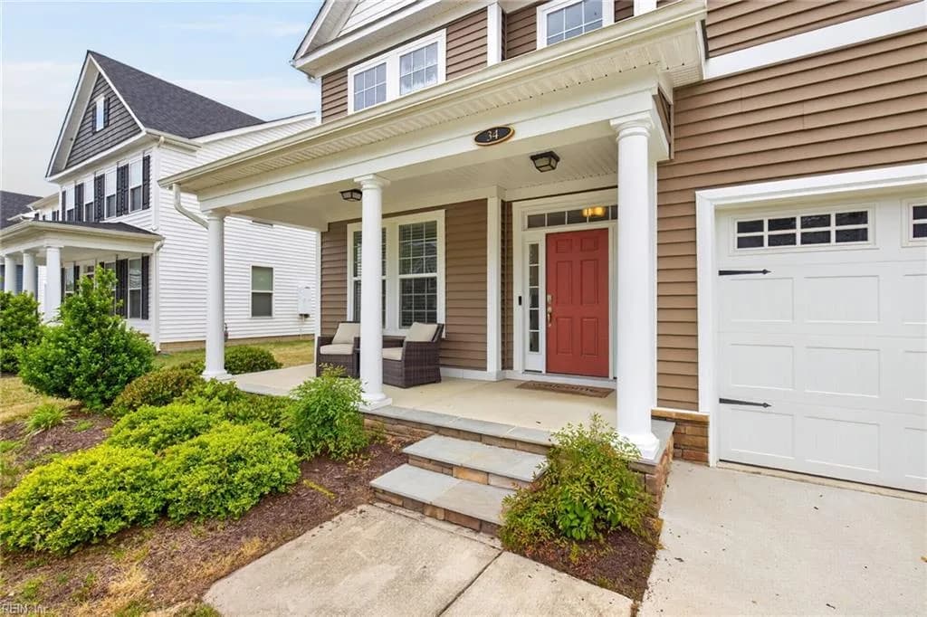 34 E Berkley DR, HAMPTON VA 23663 - Photo 3