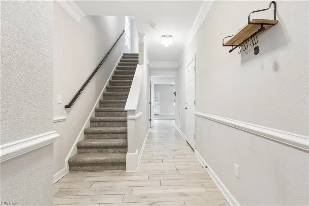 5 Lacrosse ST, HAMPTON VA 23663 - Photo 4