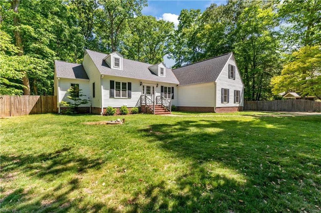 7552 Vincent DR, TOANO VA 23168 - Main photo