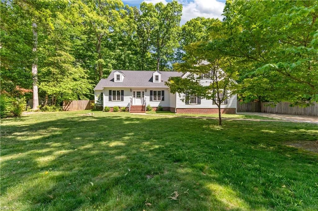 7552 Vincent DR, TOANO VA 23168 - Photo 3