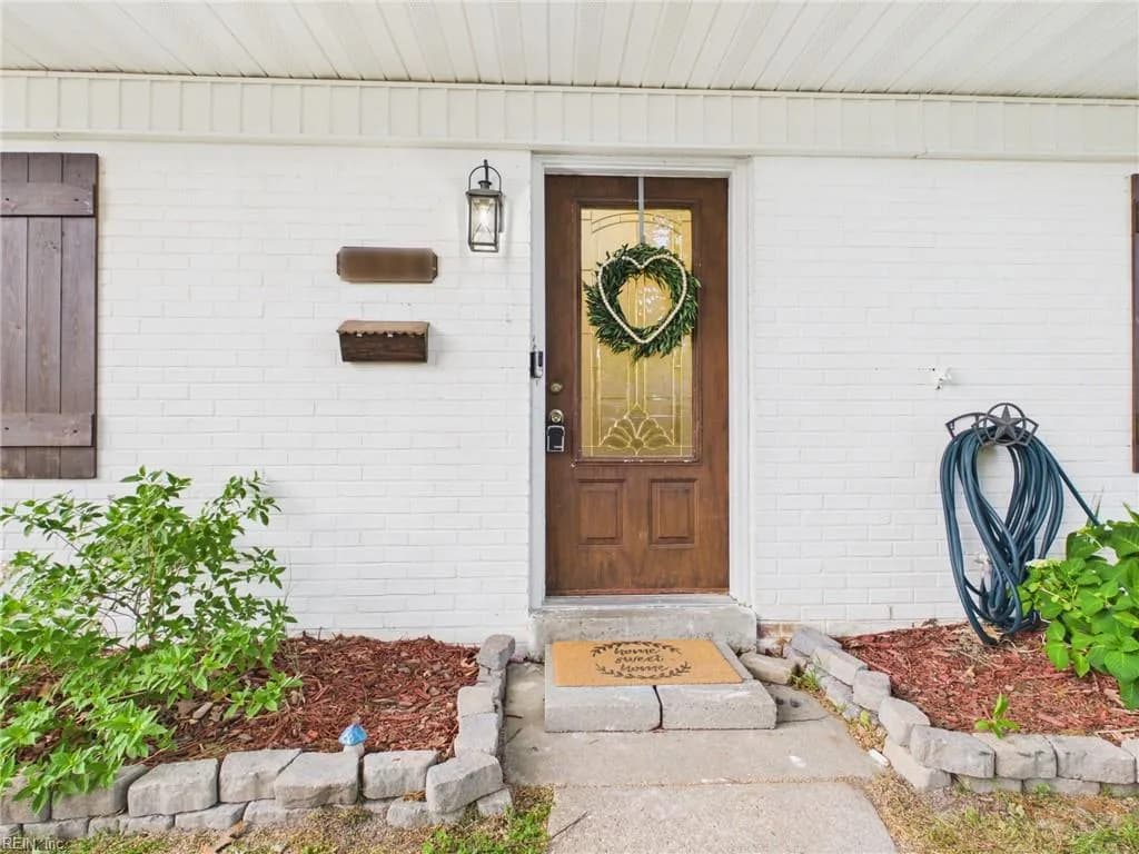5524 Hill Gail RD, VIRGINIABEACH VA 23462 - Photo 3