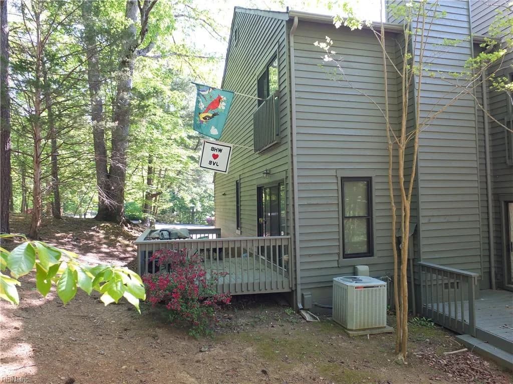 9747 Groundhog DR, RICHMOND VA 23235 - Photo 3