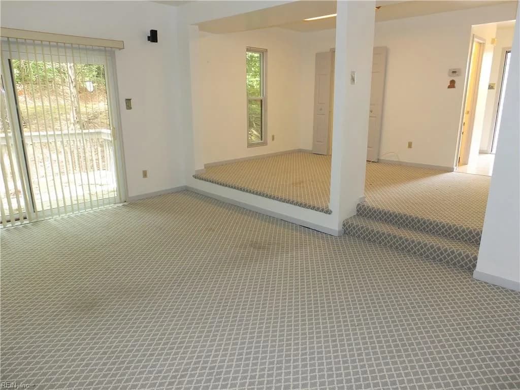 9747 Groundhog DR, RICHMOND VA 23235 - Photo 4