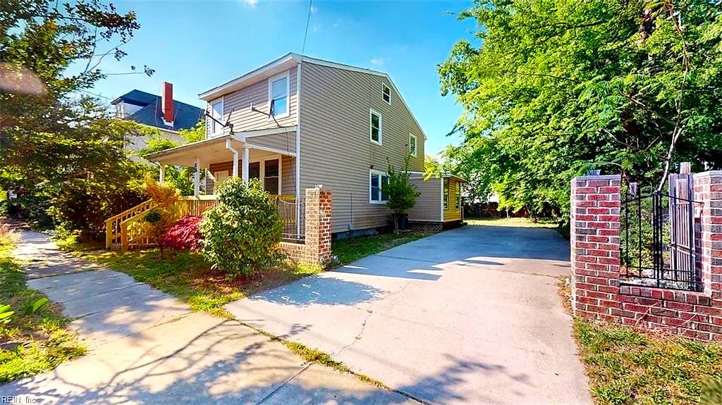 1026 Anderson ST, Norfolk — 4 bed Residential, 1,520 sqft