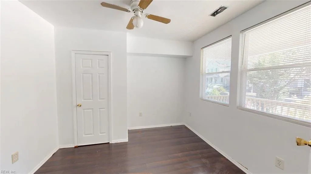 1026 Anderson ST, NORFOLK VA 23504 - Photo 5