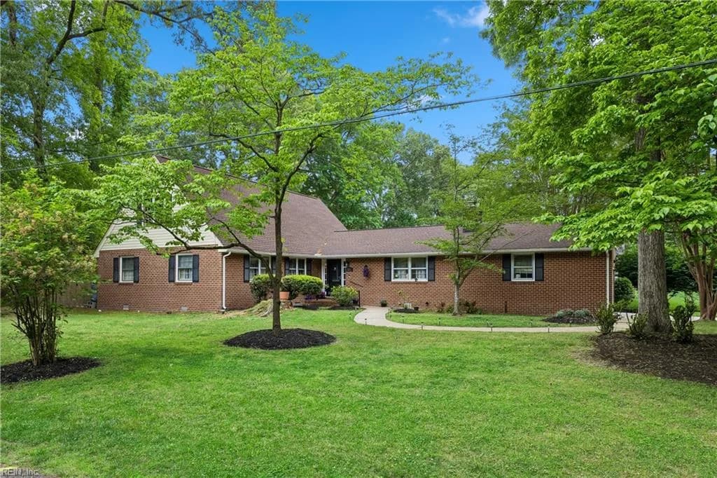 116 Stevens RD, NEWPORTNEWS VA 23608 - Photo 5