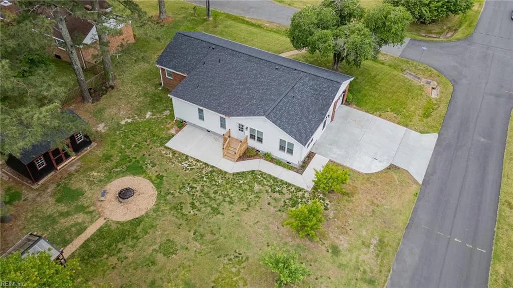 601 Warren AVE, CHESAPEAKE VA 23320 - Photo 4