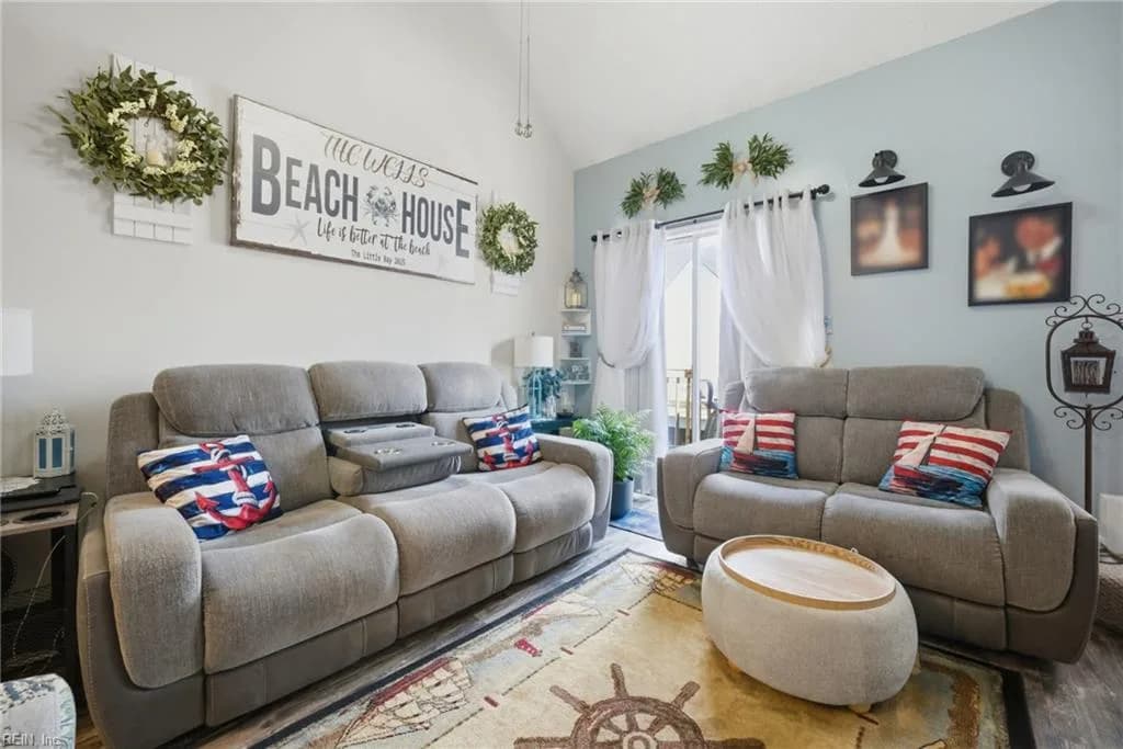 867 Little Bay AVE #3, NORFOLK VA 23503 - Photo 3